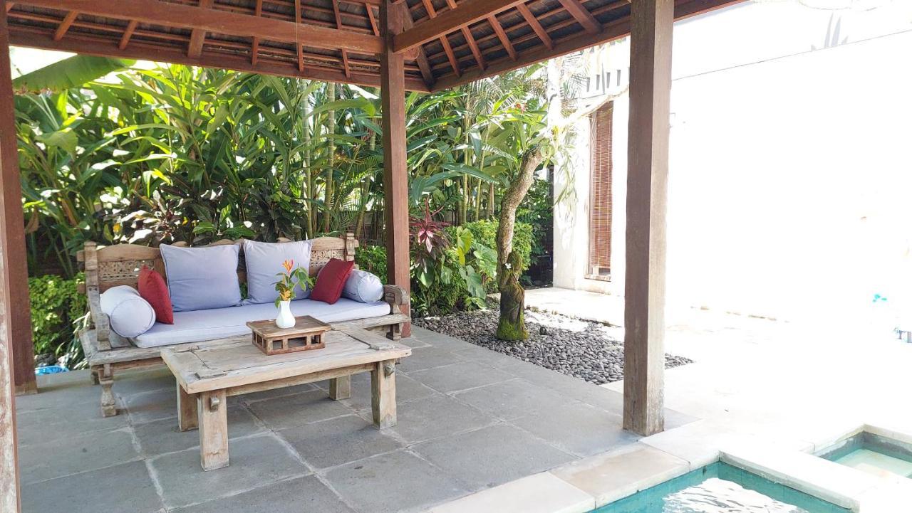 Villa Rumah Isah Candidasa Exteriör bild