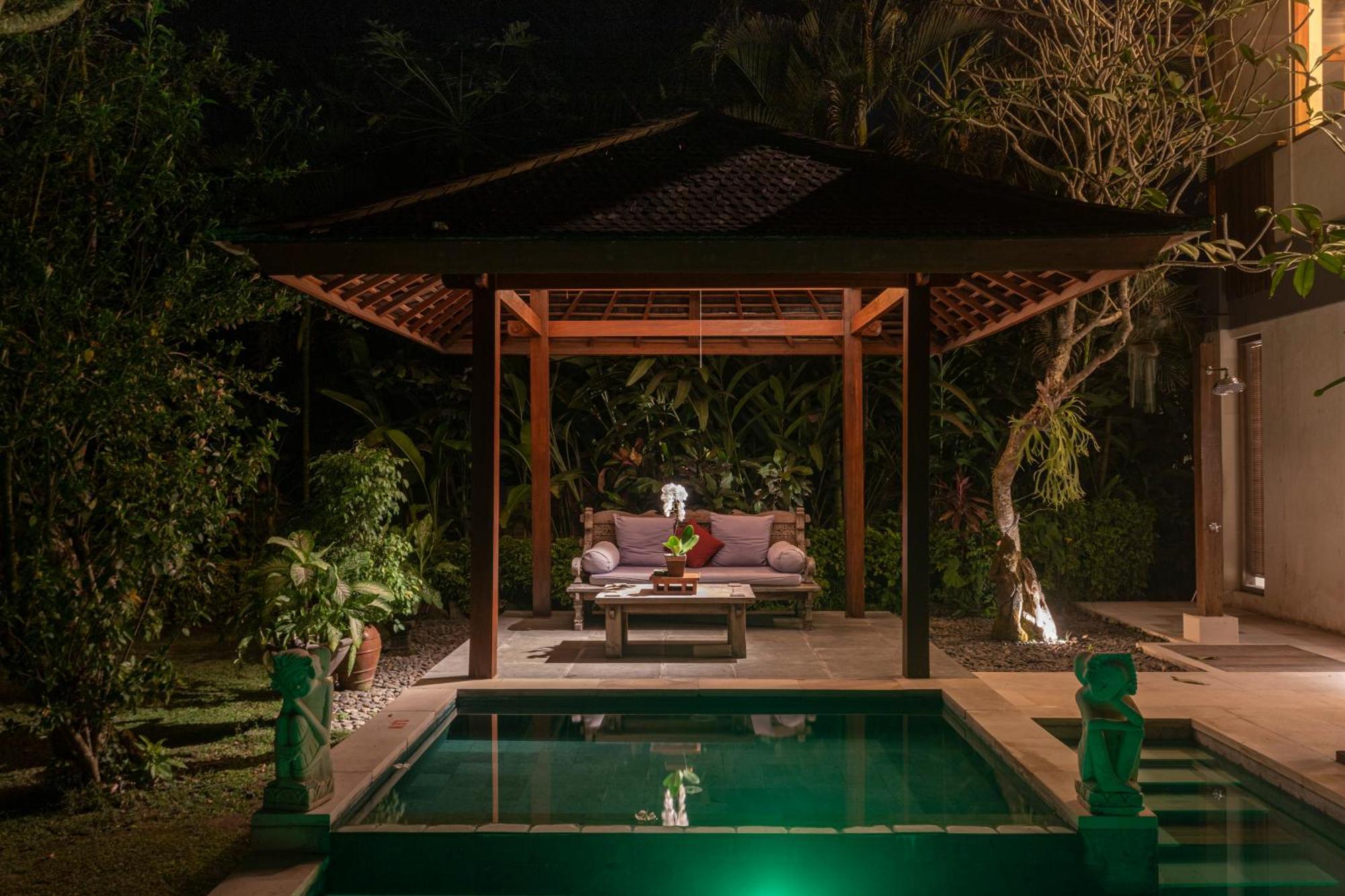 Villa Rumah Isah Candidasa Exteriör bild